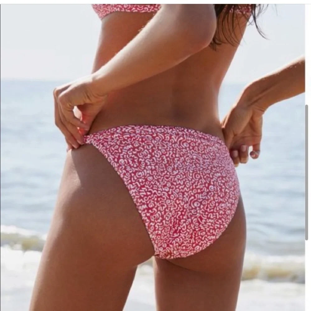 NWT Reformation Como scribble red bikini bottoms - Picture 2 of 9